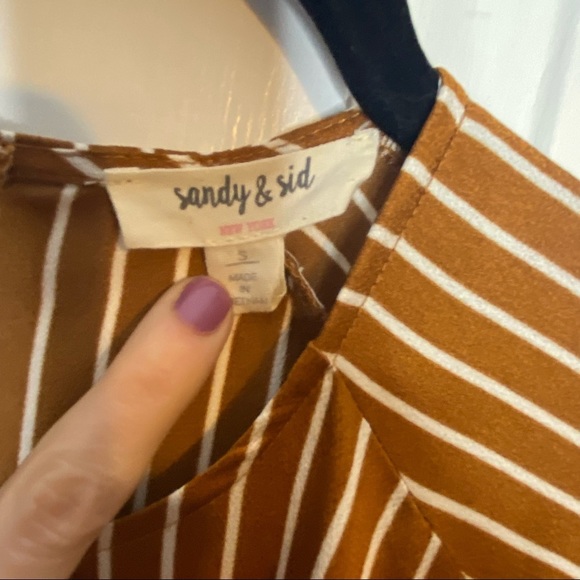 Francesca’s Closet Sandy & Sid Dress Brown Wrap Front striped midi ruffle skirt - Picture 5 of 9